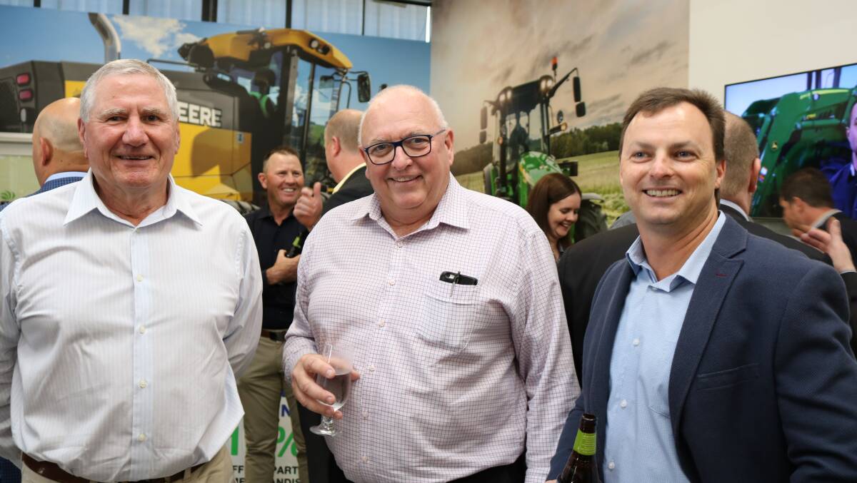 FMIA executive officer John Henchy (left) with CJD regional operations manager Kevin Jones, Perth and John Deere Australia / New Zealand sales and marketing manager Steve Wright, Brisbane, Queensland.