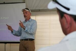 Planfarm consultant and Mingenew Irwin Group project consultant Cameron Weeks addresses the MIG field day last week.