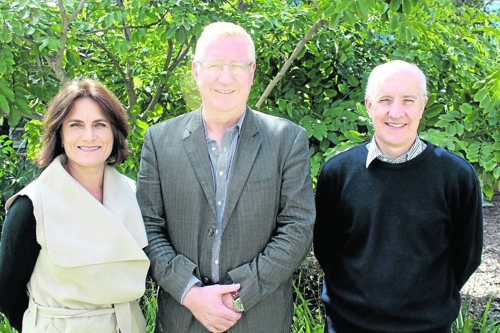 GIWA chief executive officer Larissa Taylor (left), outgoing GIWA oilseed council chairman Jon Slee and Australian Oilseeds Federation chief executive officer Nick Goddard. Mr Slee will retire from the role at the upcming GIWA annual general meeting.