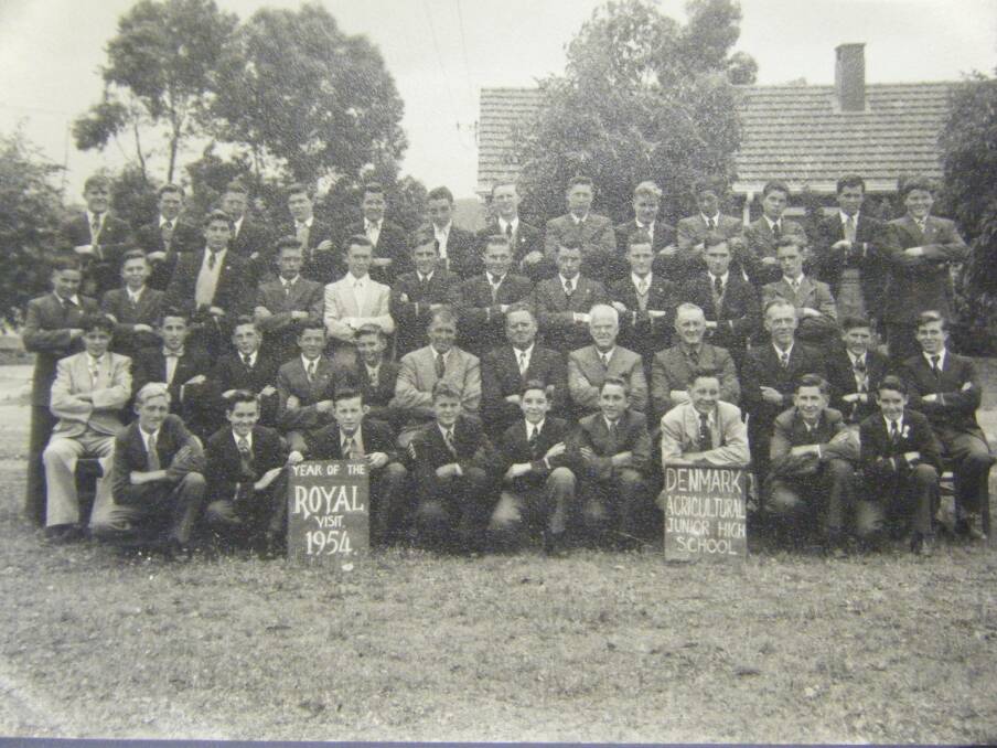 Class of 1954 at the WA College of Agriculture, Denmark.Supplied by the Denmark Old Collegians Association.
