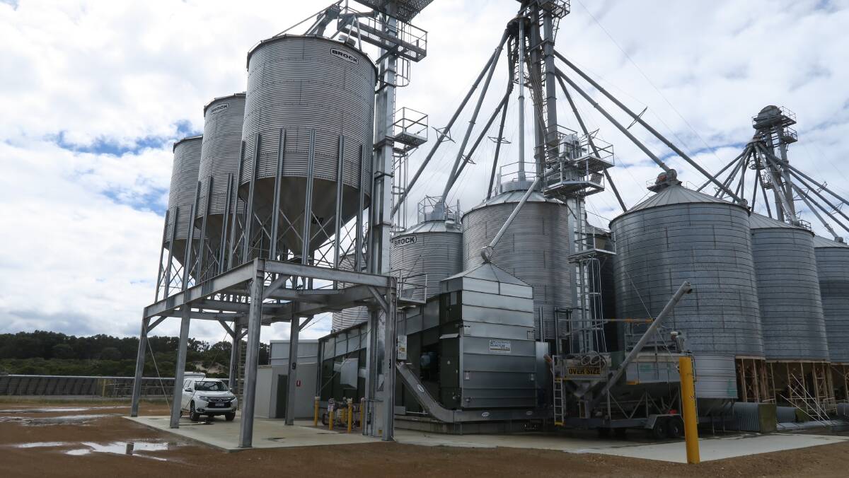 The new Alvan Blanch grain dryer at Esperance Grain Handlers is part of an integrated system with 21 grain silos and 12 garner (overhead) bins.