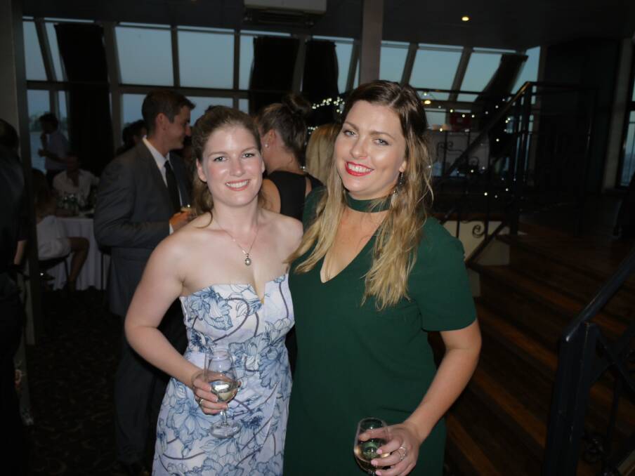 WAFarmers media and communications officer Melanie Dunn (left), with WAFarmers executive officer, Grains and Transport, Maddison McNeil at the 2017 AgConnectWA cocktail river cruise.