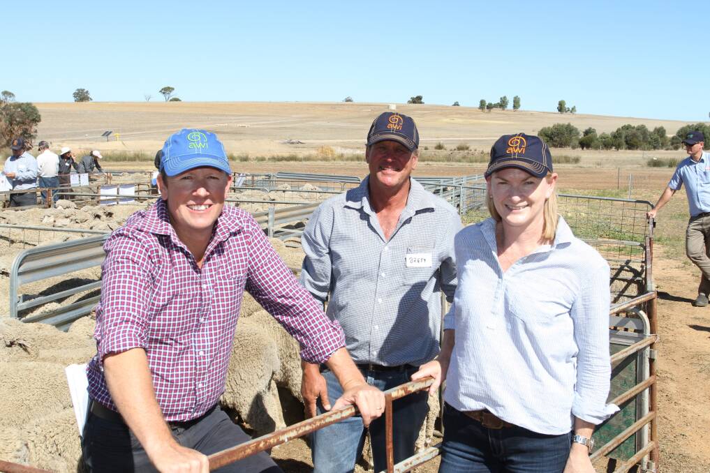  Australian Merino Sire Evaluation Association (AMSEA) executive officer Ben Swain (left), Gunnedah, New South Wales, Merino Lifetime Productivity Project (MLP) Pingelly site committee chairman Brett Jones, Ejanding stud, Dowerin and site manager Bronwyn Clarke at the MLP Field Day at University of Western Australia's (UWA) Ridgefield property at West Pingelly.