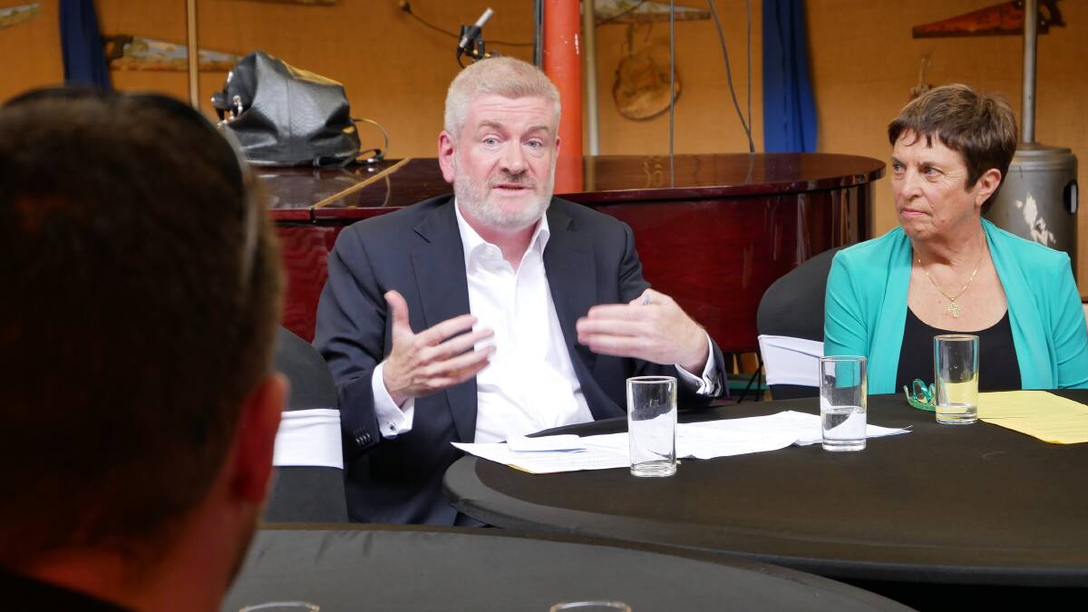  Federal Communications Minister Mitch Fifield and Farming Champions chairwoman Mary Nenke at last week's roundtable meeting.