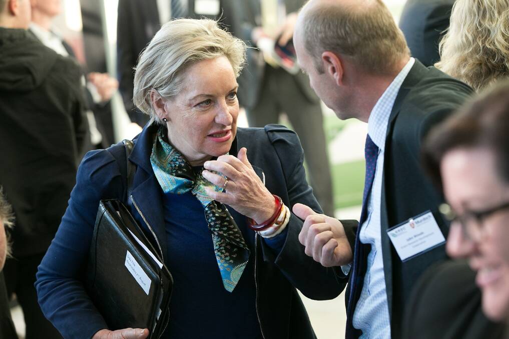  Agriculture and Food Minister Alannah MacTiernan with Grains Research and Development Corporation chairman John Woods.