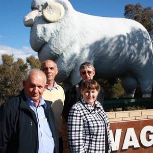WOOLORAMA UNDER THREAT: Agricultural Region MLC Jim Chown was in town with Senator Judith Adams (front right) last week to hold discussions with Wagin shire president Phil Blight (back right) and Wagin shire council chief executive Len Calneggia (front left) to enlist council's support in protecting Woolorama's future.