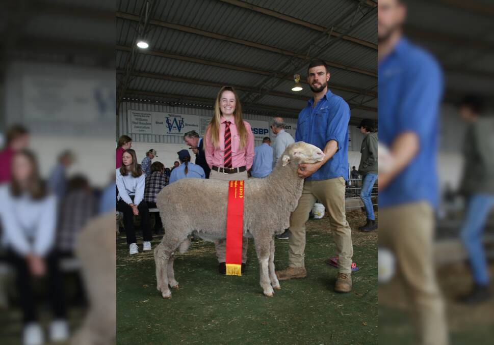 With the reserve champion autumn shorn ram exhibited by the Wililoo stud, Woodanilling, were award sponsor Lauren Rayner, Elders stud stock and Wililoo stud principal Rick Wise.