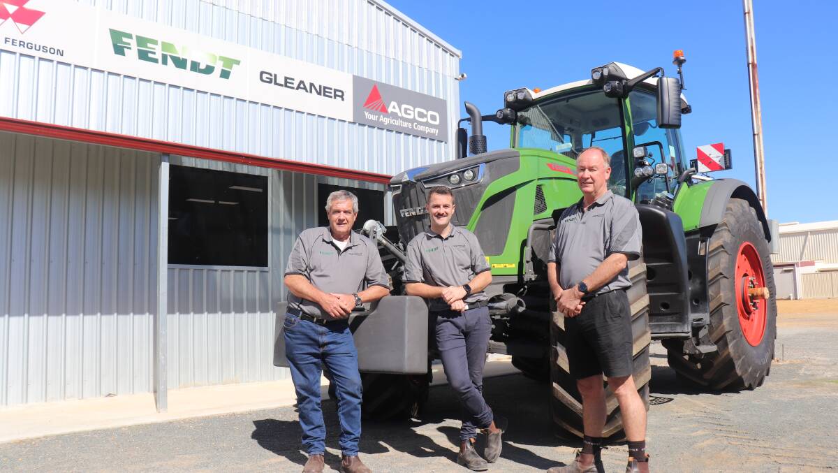  Agwest Machinery Katanning has completed its transition from Kerr Ag. Long-serving spare parts manager Wayne Munyard (left) is with new branch manager Ryan King and new territory sales manager Graham Broad.