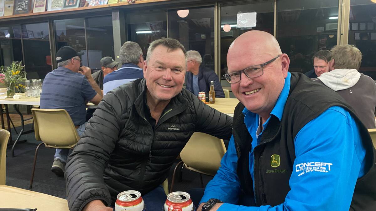 Brad Cripps (left), headed back to his roots in the northern WA Wheatbelt on the ADAMA Australia 2-Wheel Trial Tour and enjoyed catching up with local grower and #6Bs creator Bradley Millsteed.