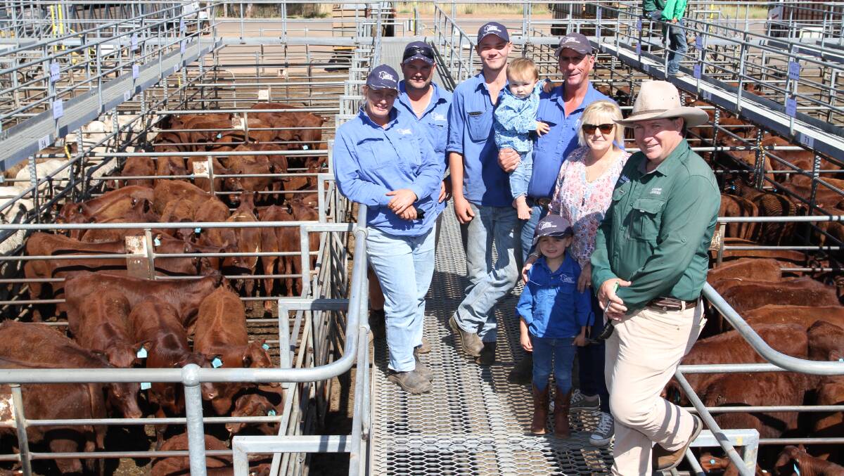 Casey Roney (left), Nathan Taylor, Jordan Lynn, Marc and Christine Ross and their grandsons Sam and Thomas, Landstal Pty Ltd, North Dandalup and Nutrien Livestock, Bridgetown agent Ben Cooper. Landstal Pty Ltd were the sales volume vendors with a draft of 350 Shorthorn steers (230-289kg) which sold to 252c/kg.