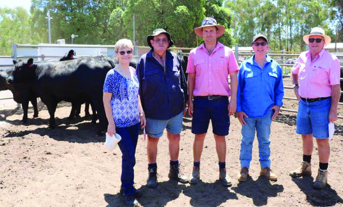  Vendors of the two top-priced pens of Angus heifers at $2900 at the Elders Beef Female Sale at Boyanup, last week Helen and Howard Griffiths, HW Griffiths, Ferguson, with buyers Alex Roberts, Elders, Boyanup, Paul Ross, Kirup and Terry Tarbotton, Elders, Nannup.