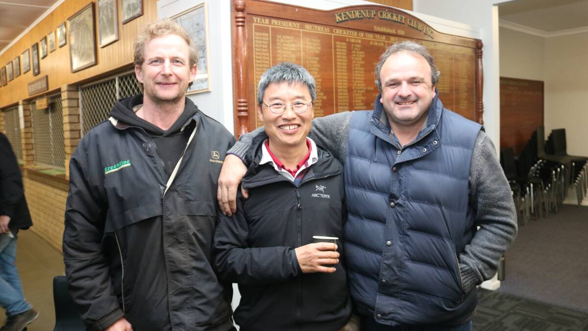  Kojonup farmer Ben Webb (left), Heping Zang, research scientist, CSIRO and Chris Robinson, agronomist consultant, Farmanco.