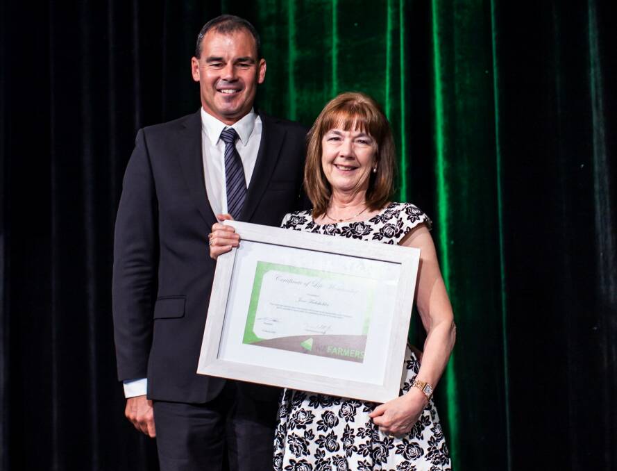 WAFarmers president Rhys Turton and Life Membership award winner Jane Fuchsbichler.
