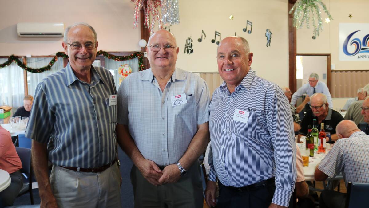 EPEA committee member and past president Rod Scrutton (left), Riverton, was in charge of collecting lunch money on the day including from Charlie Burnett, High Wycombe and Tuck Waldron, Willetton.
