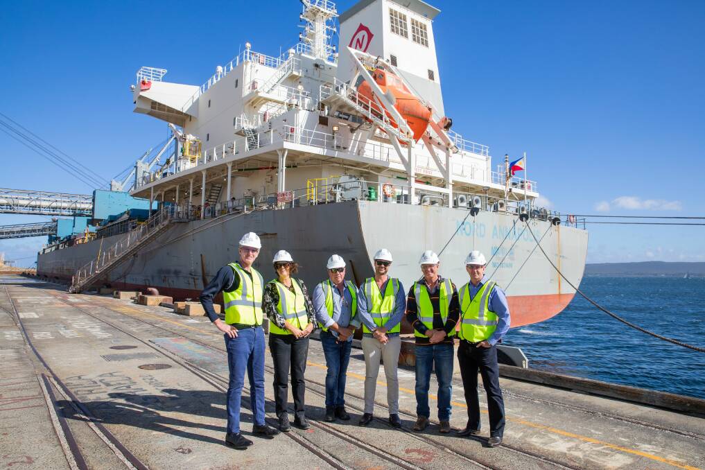 CBH head of accumulation Trevor Lucas (left) and business relationship manager Rodney Scott (right), with growers Nicole Read, Darren Baum, Lachy McFarlane and Bill Bailey at the launch of the malt barley shipment to Mexico on Sunday. Photo by Nic Duncan.
