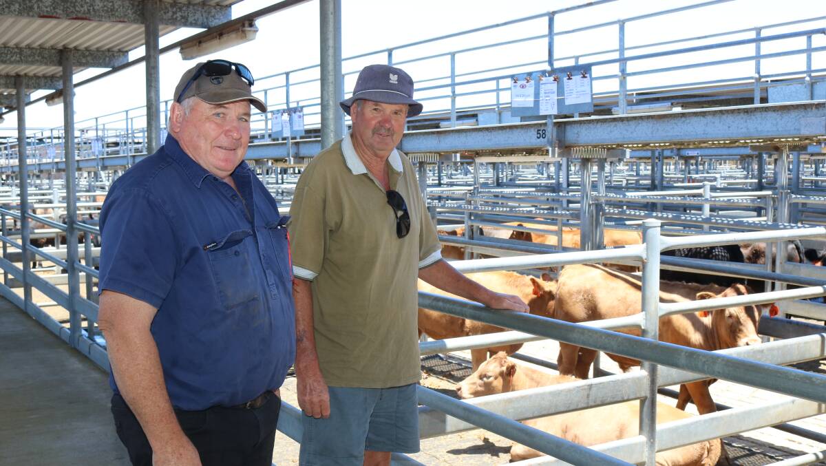 Enjoying the day at the Harvey Beef Gate 2 Plate Challenge open day were Graeme Bell (left), Porongurup, with Brian Jones, Kalgan.