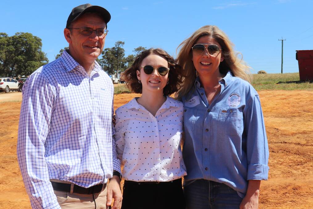 Joe Musitano and Laine Williamson from Rabobank are welcomed by field day co-host Leanne Partridge.