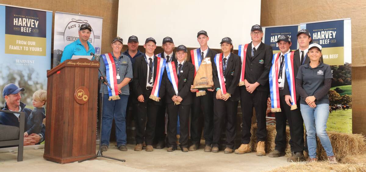 The overall champion school, the Western Australian College of Agriculture, Cunderdin. Gate 2 Plate president Jarrod Carroll (left), WACOA Cunderdin cattle technical officer, Kylie Iles, Harvey Beef representative Jonathon Green, students William Lethlean, Oliver McLeary, Chloe Taylor, Aaron Cuthbertson, Kirra Lelievre, Dylan Johnson, Fraser Hagboom and Riley Wandel and Harvey Beefs, Jeni Seaton.