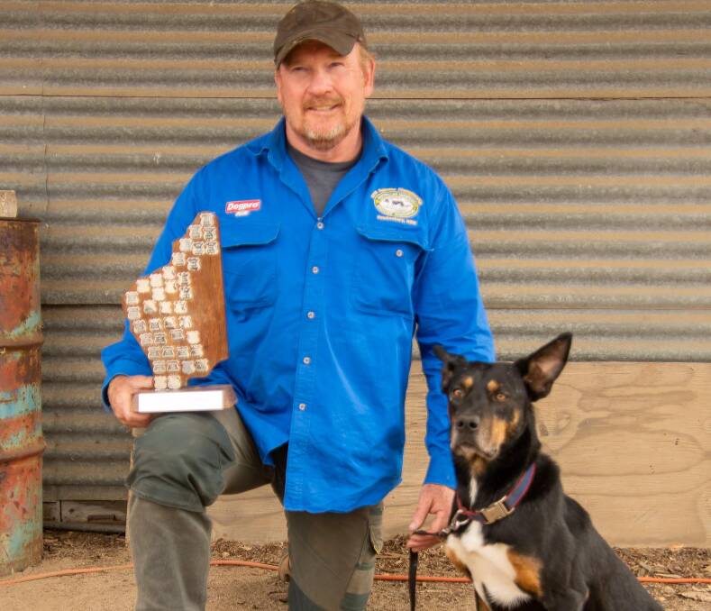 Dogpro State Yard winner Simon Leaning with Marionvale Chip.