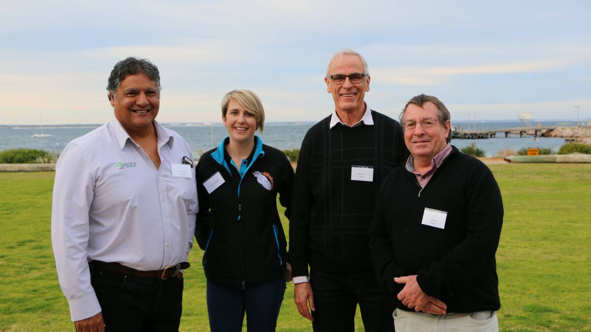 Alosca Technologies business development manager Floyd Sullivan (left) with Vicky Hempsell, Agcelerate Wool Marketing Services, Grower Group Alliance chairman Kevin Goss and ASHEEP executive officer Ken Hart.