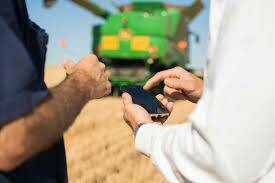 The John Deere Digital Agriculture Hub has been designed to assist Australian and New Zealand farmers to adopt technology, implement it and maximise their return on investment.
