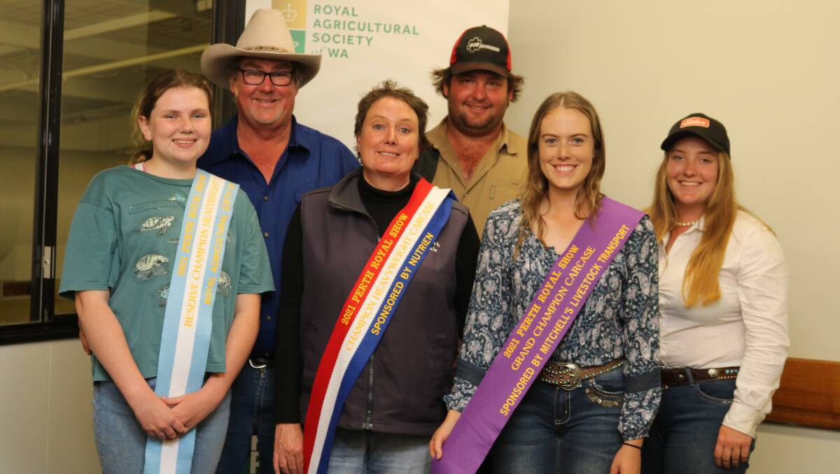 With their ribbons for grand champion carcase, champion heavyweight carcase and reserve champion heavyweight carcase were Jessica (left), Jim and Belynda Quilty, Elgin Park Charolais stud, Elgin, Dale Fry, Elgin Park, Amanda Cavenagh, Elgin Park and Indy Smith, Boyup Brook.