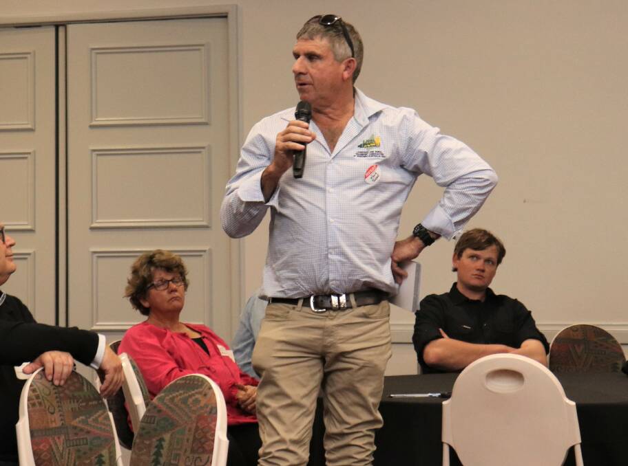 Livestock and Rural Transport Association of WA representative, Mark Talbot, Wedderburn Transport, Brunswick Junction, addressing a foot and mouth disease information session last week. He asked for temporary truck washdown facilities to be provided near saleyards as soon as possible.