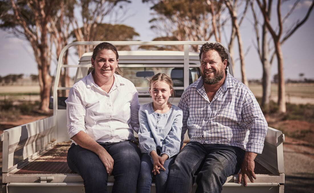 WoolPoll 2021 panel chairman Steven Bolt with wife Sandra and daughter Lily. He said it is important for woolgrowers to think about their preferred wool levy rate.