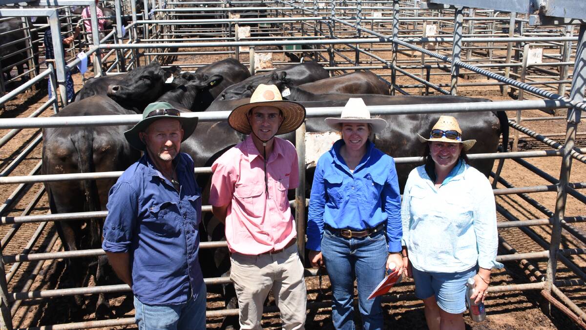 The Manning family, D Manning Family Trust, Mardella, purchased one of the sale's equal $2550 top-priced pens of Angus-Friesian heifers from the Roberts family, KS & EN Roberts & Son, Elgin. With the pen were vendor Michael Roberts (left), Elders South West livestock manager Michael Carroll and buyers Kelly and Jenny Manning.
