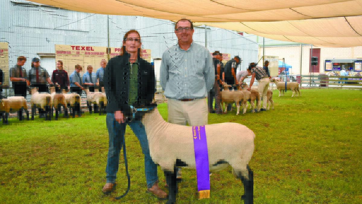  The champion ram from the Jusak stud, Newdegate, took home the grand champion Suffolk title at this year's Make Smoking History Wagin Woolorama. With the ram were Jusak stud's Rochell Walker and judge Greg Good, Bowen stud, Orange, New South Wales.