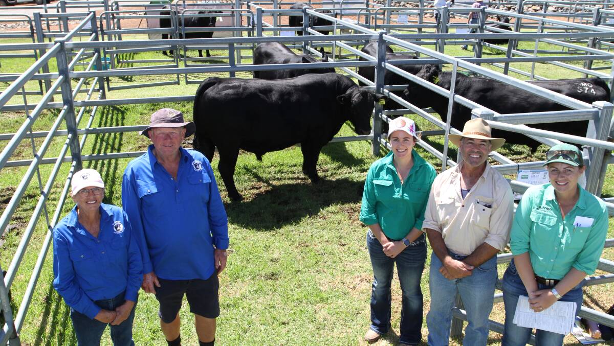 With the $12,000 top-priced bull Sheron Farm Salem S86 (by Landfall New Ground N90) at the sixth annual Sheron Farm Angus on-property bull and heifer sale at Benger were Sheron Farm stud managers Sandy (left) and Steve Elliot, buyers Jessica and John Andony, JP & LJ Andony, Harvey and Lyndsay Flemming, Nutrien Livestock, Brunswick/Harvey.