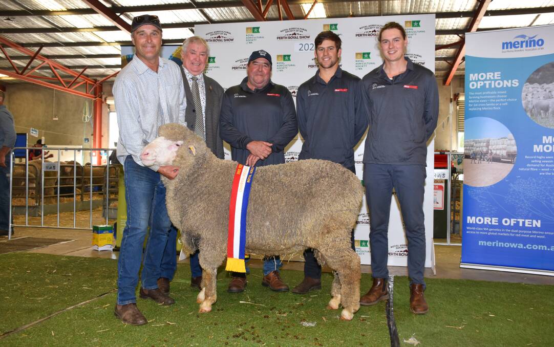 With the grand champion unhoused/unrugged ram exhibited by the Belka Valley stud, Bruce Rock, were stud principal Phil Jones (left), class sponsor Terry Ash, Fathoms Fishing Company, Kalbarri and judges Scott Pickering, Cascade, Fraser House, Gnowangerup and Jake Michael, Balaclava, South Australia.