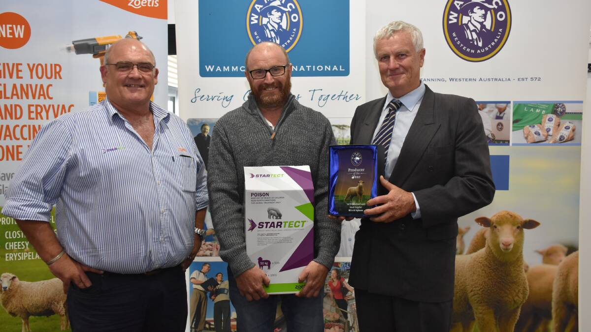 The small crossbred supplier category was won by Brian and Anne Aylmore, Tambellup. Zoetis sales representative Ben Fletcher (left) and WAMMCO chairman Craig Heggaton (right) congratulated the Aylmore's farm manager Colin Kingston on the win.
