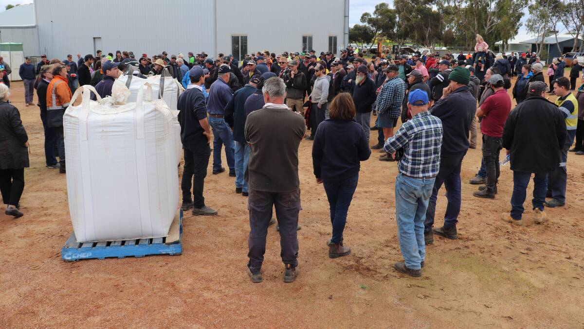 The large crowd followed the auctioneer through the lots to hear what the prices were after strong bidding from the start. The Bonito canola seed was a hot item at the clearing sale with bidders, Richo Farms, Lake Camm, paying between $400-$900 for 850kg bags, with a smaller bag of left over Serradella seed sold to GJ & CG Bielby, Katanning, for $750.