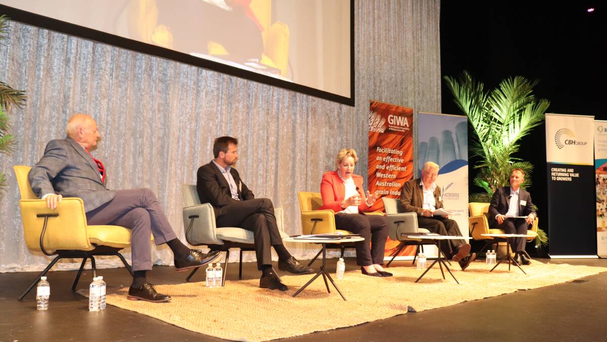 Food and Agriculture Minister Alannah MacTiernan (centre) making a point on the discussion panel at the GIWA forum. With her are Australian Export Grains Innovation Centre chief economist professor Ross Kingwell (left), Premium Grain Handlers managing director John Orr, Alba Oils director Jon Slee and CBH Group marketing and trading general manager Jason Craig.