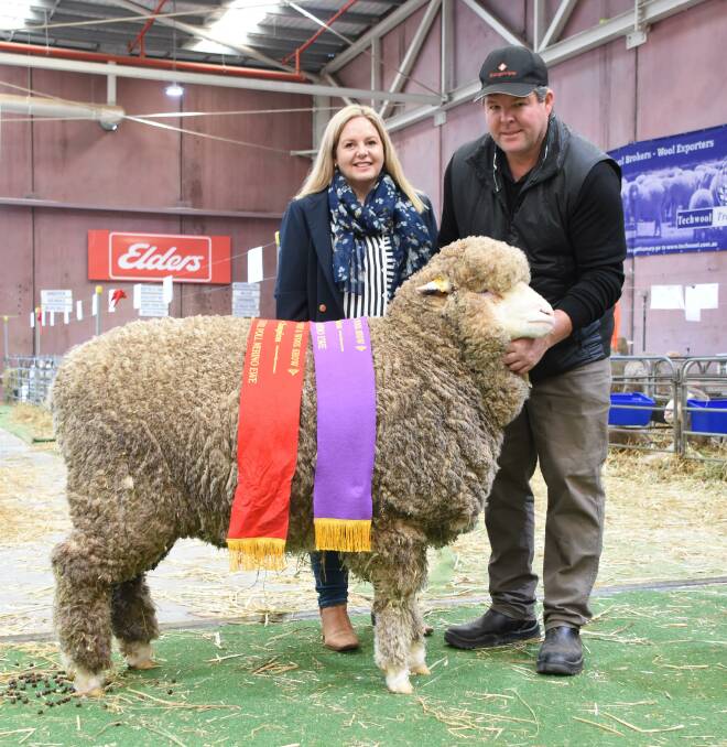  The Rangeview stud, Darkan, exhibited the reserve champion strong wool Poll Merino ewe and reserve champion August shorn Poll Merino ewe. With the ewe were stud principals Melinda and Jeremy King.