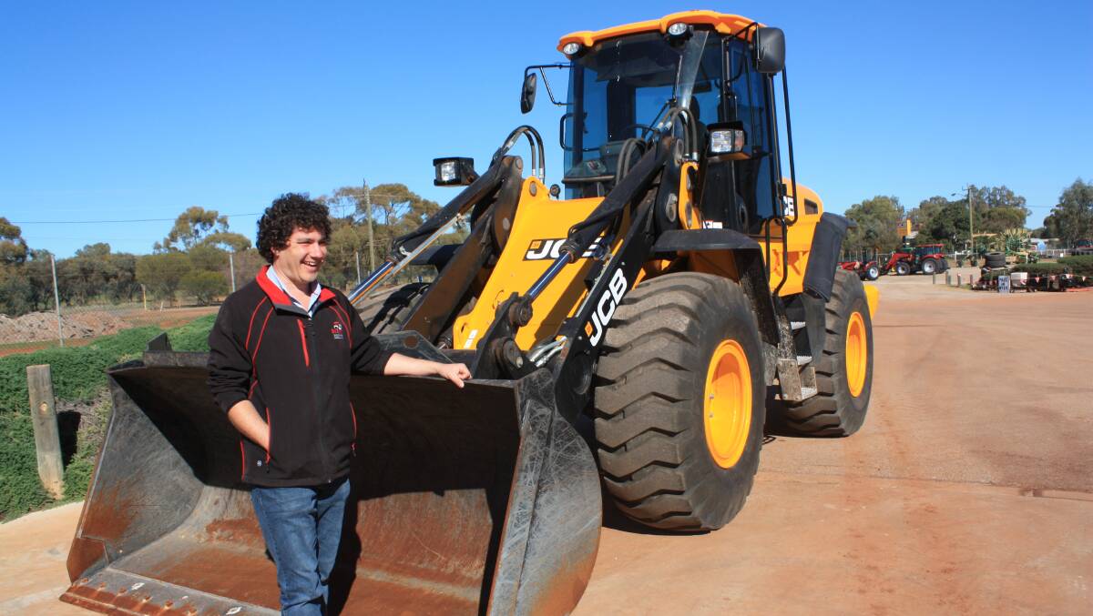 Boekeman Machinery salesman Sam Moss says this JCB 426HT wheeled loader is available for on-farm demonstration. "We're doing a demo program but I'm open to taking it to individual farmers," he said.
