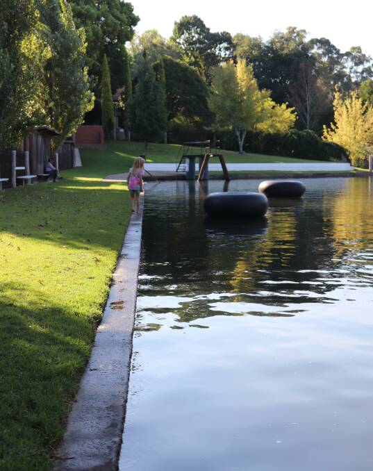 Fontys Pool is centrally situated between Manjimup and Pemberton.