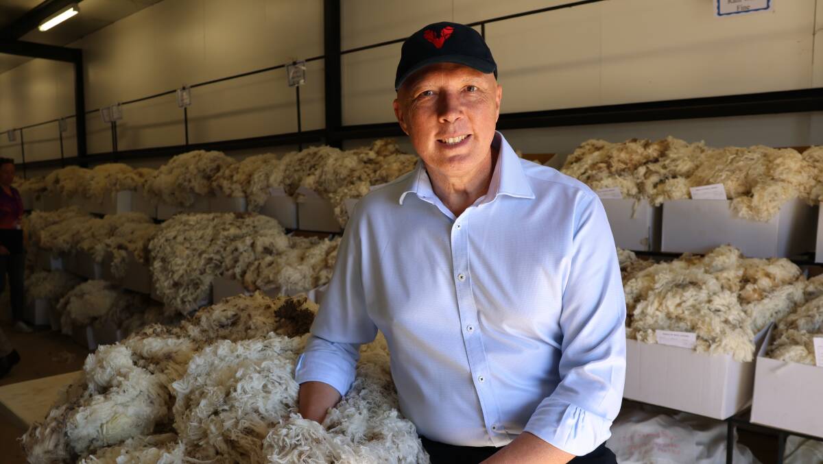 Federal opposition and Liberal Party leader Peter Dutton has told WA sheep farmers he is in their corner in the sheep live export debate.