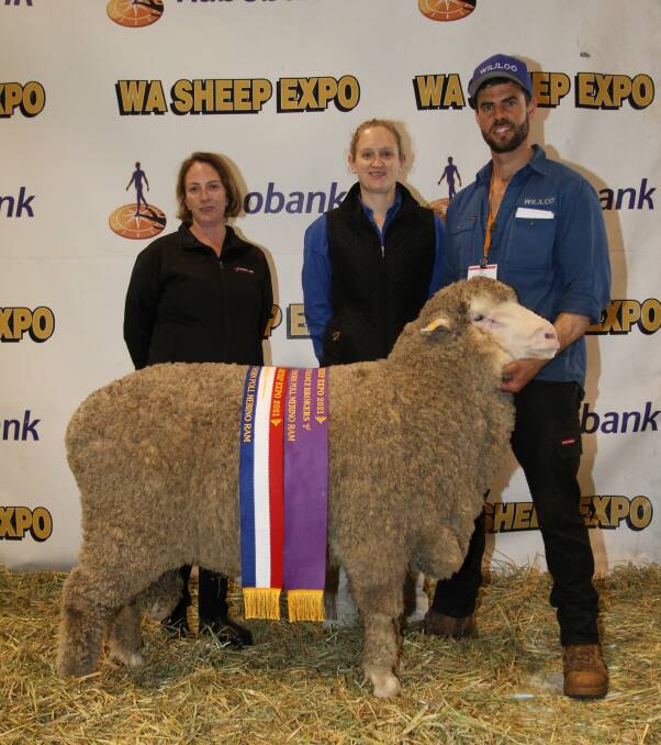 JUNIOR CHAMPION RAM: The Wililoo stud, Woodanilling, made it back to back wins for the Nutrien Livestock junior champion ram. With the March shorn Poll Merino ram were sponsors Tom Bowen (left) and Mitchell Crosby, Nutrien Livestock Breeding and Tegan and Rick Wise, Wililoo stud.