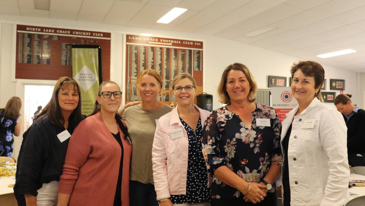 Fiona Lewis (left), Danielle Olyett, Kaye Tyson, Anne-Marie Sloggett, Tracey Noble and Helen King, all growers from Kulin.