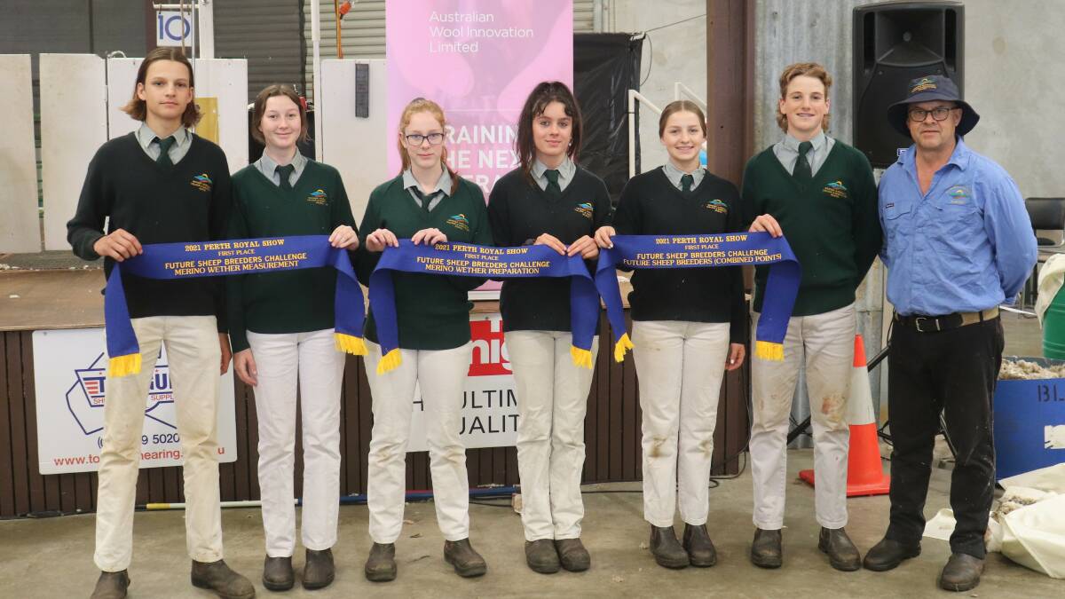 WACOA Harvey won all of the categories and the combined points ribbon in the AWI Future Breeders Challenge at the Perth Royal Show. In the winning team was Jack Byrne (left), Breanna Macdonald, Sarah Wood, Kimberley Mannion, Alyssa Rijkers, Blake Johnston and WACOA Harvey teacher Steve Adams.