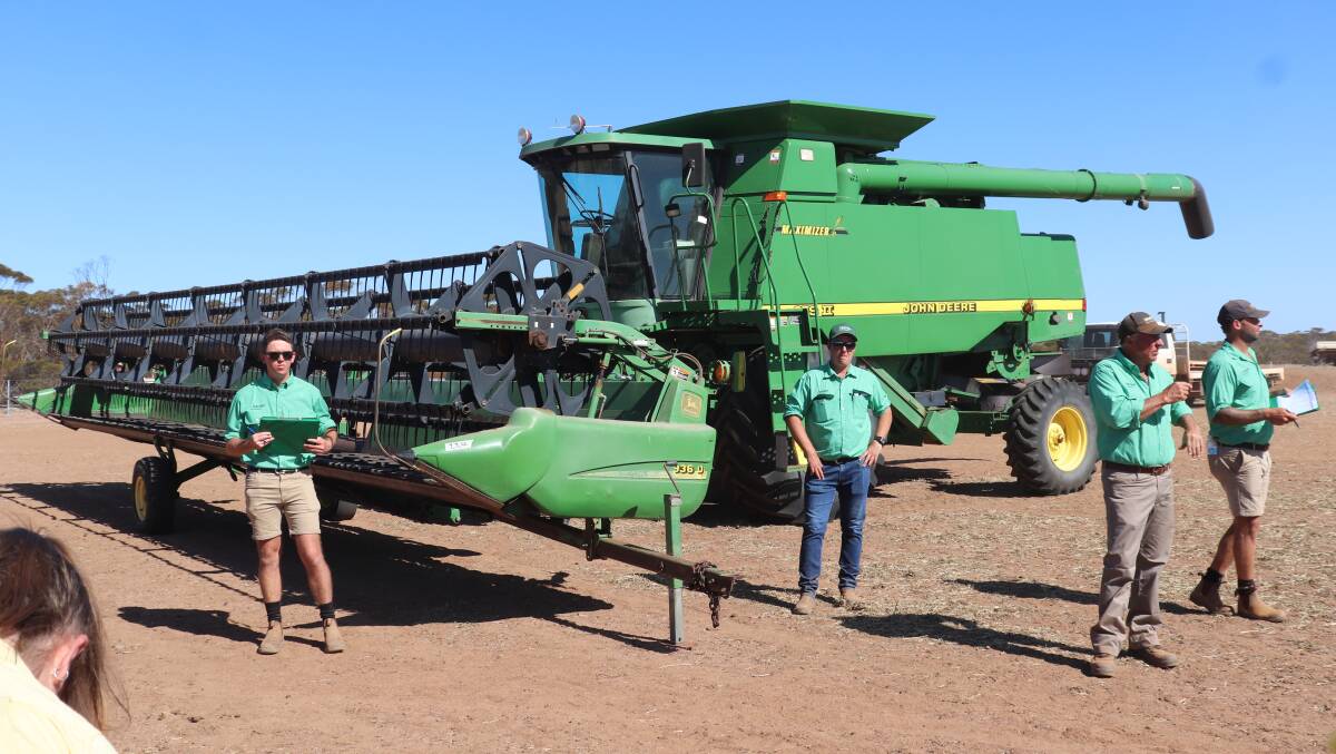 The final item in the sale was this John Deere CTS II Maximiser header, having done 5139 engine hours and 3820 rotor hours. It had a 936 Draper front with triple belt and transport kit and sold to a Hyden farmer for $19,500.