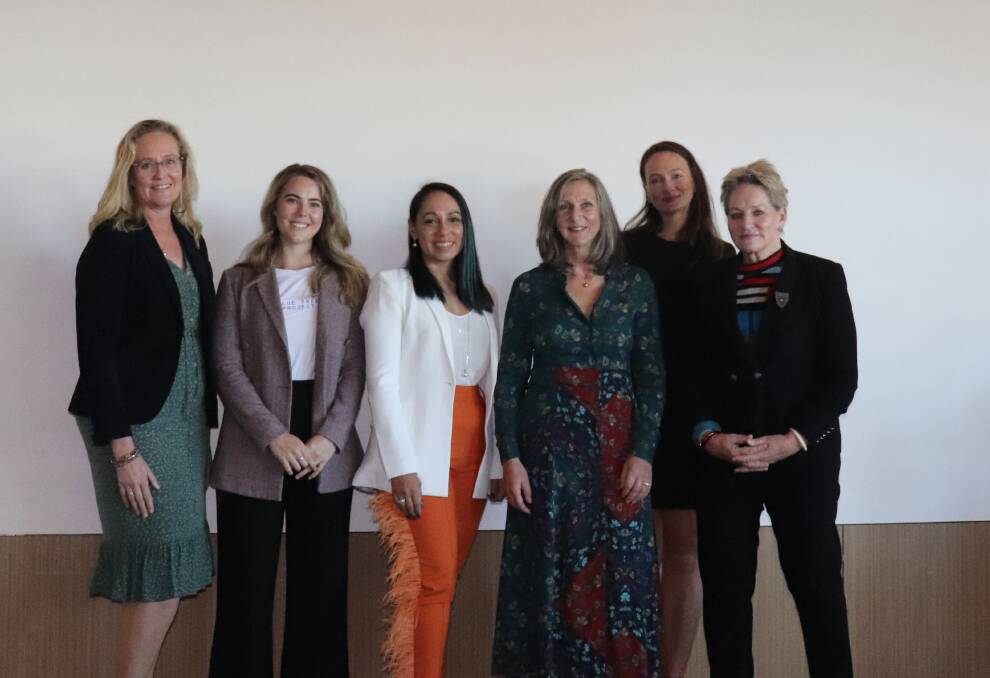2020 AgriFutures Rural Women's Award finalists Jo Ashworth (left), Kalannie, Kendall Whyte, Perth, winner Cara Peek, Broome, finalist Lucy Anderton, Albany, and runner-up Lauren Bell, Broome, with WA Agriculture, Food and Regional Development Minister Alannah MacTiernan.
