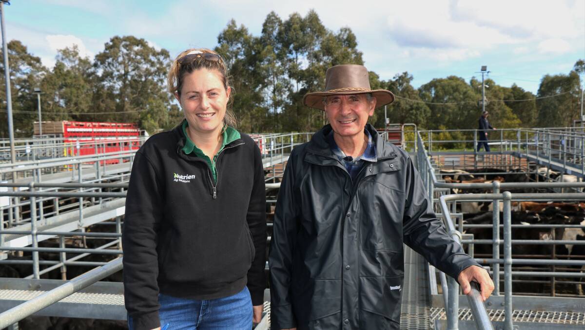 Lyndsay Flemming, Nutrien Livestock, Brunswick/Harvey, with her client Laurie Sorgiovanni, Harvey, inspected cattle Mr Sorgiovanni was hoping to purchase at the sale.
