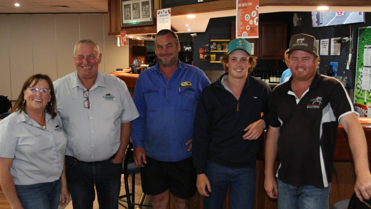 Kerry (left) and Colin Thexton, Independent Rural Agents, Pemberton, vendor JCC Family Trust farm manager Steve Roberts, Northcliffe, Anthony Thexton, IRA Pemberton and buyer Jamie Davies, Kalgrains, Wannamal, at the IRA Pemberton Elite Weaner, Vealer and Breeder sale.