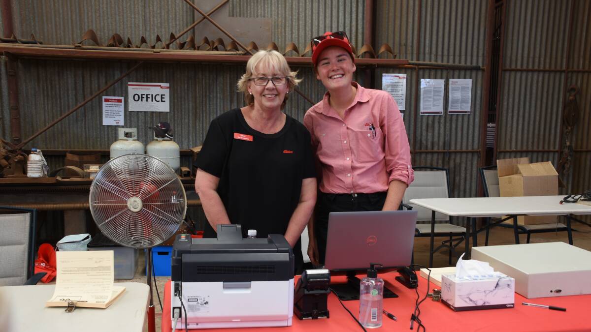 Elders, Wongan Hills sales support officer Sue Armstrong (left) and trainee Charlotte Crossen manned the office for the sale.
