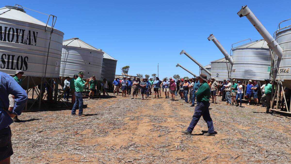 There were seven field bins on offer at the clearing sale including Brereton, DE Engineers and a Moylan Silos.The Moylan silo 45t sold for the top price of $7100 after strong bidding.