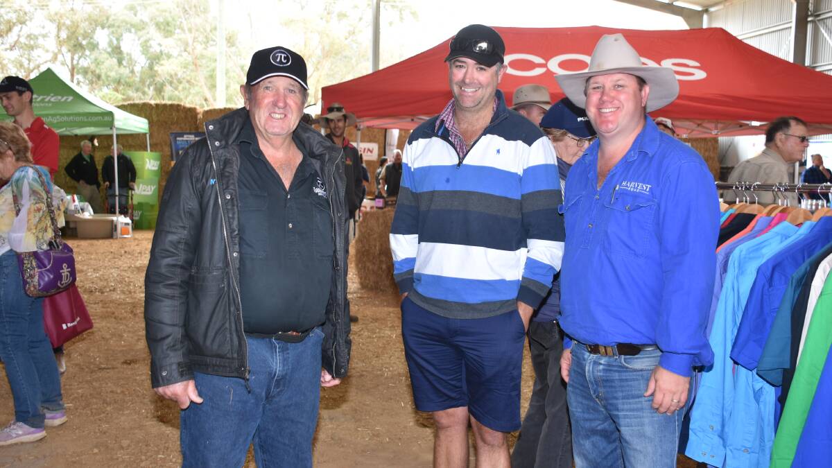 Discussing the industry during the day were Alastair Murray (left), Tullibardine Angus stud, Albany, Jarrod Carroll, Rayview Park, Kalgan and Harvey Beef buyer Jono Green.