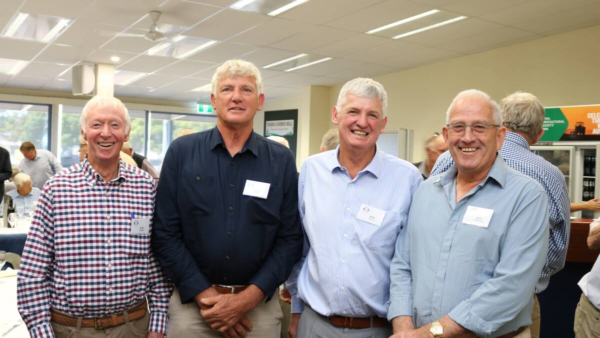  Discussing industry news were Bob Peake (left), Attwell, Steve and Max Watts, Wandering and Ken Ashworth, South Perth.
